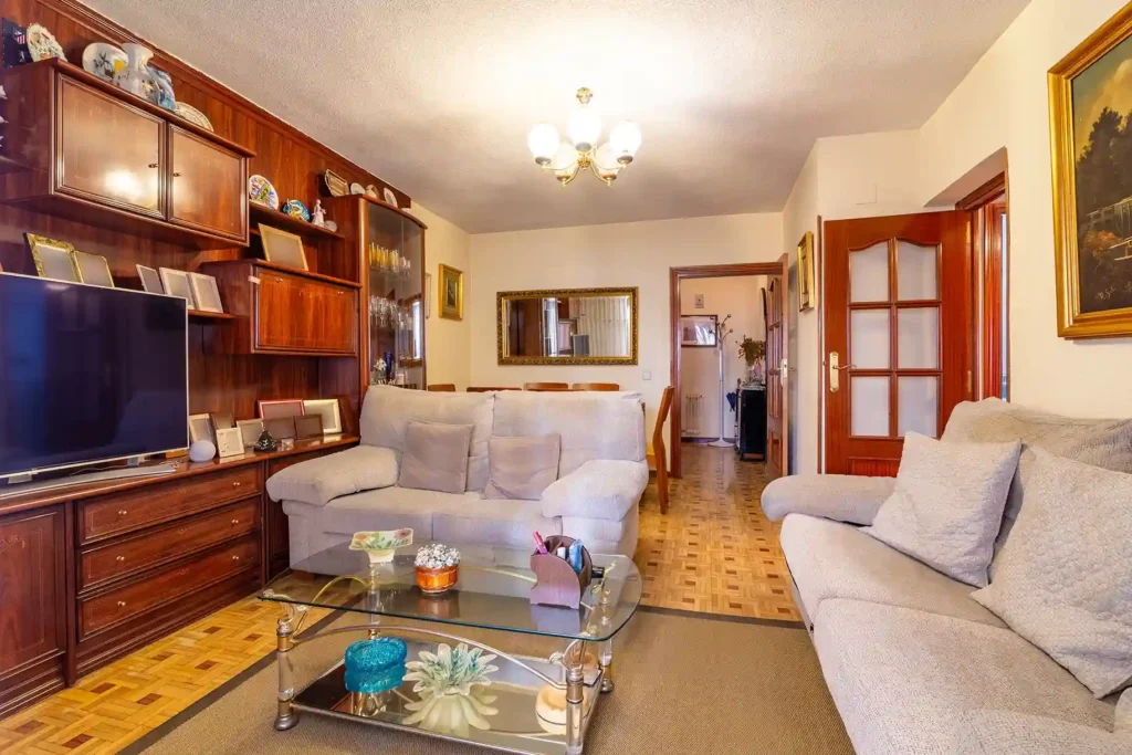 piso en venta en calle alegría de la huerta 35 , madrid