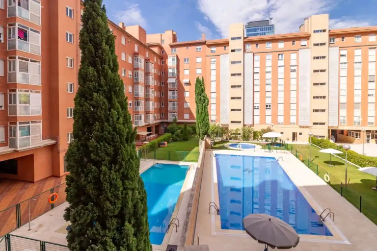 piso en venta calle oriana en Madrid